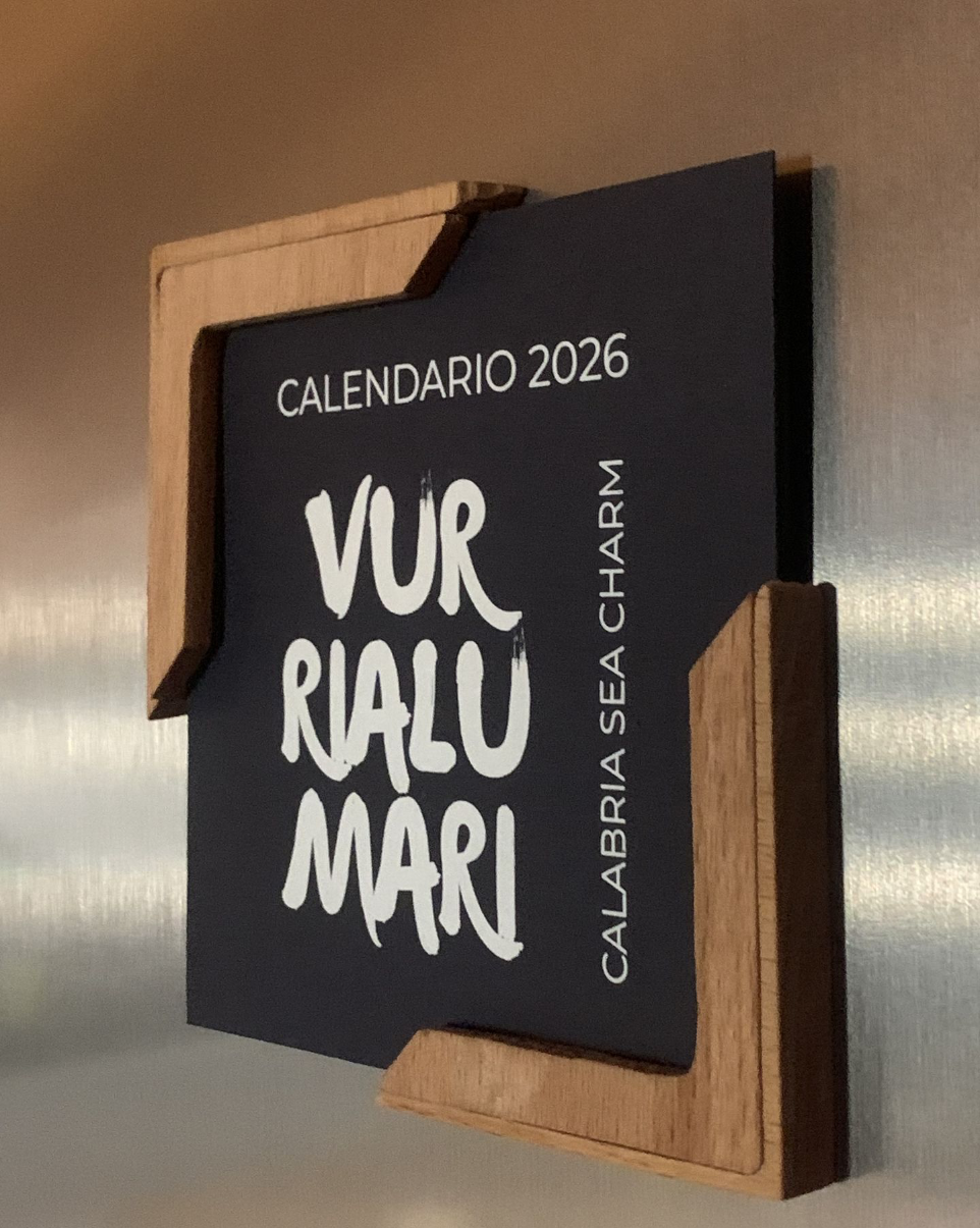 Cornici angolari in legno 