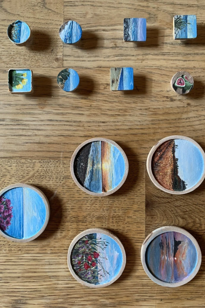 Charm Vari dipinti a mano